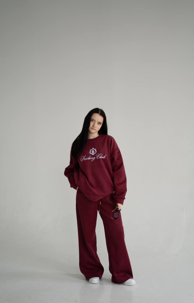 Спортивный костюм